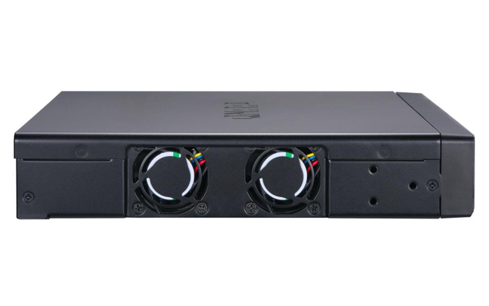 QNAP QSW-M1204-4C netwerk-switch Managed 10G Ethernet (100/1000/10000) Zwart